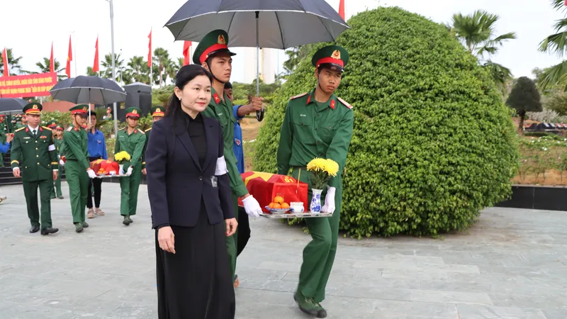 Bình Phước: Truy điệu và an táng 105 hài cốt liệt sĩ 