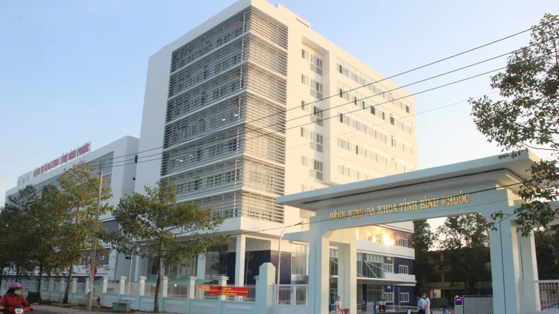 Bình Phước: Một bệnh nhân tử vong do rơi từ tầng 2 bệnh viện 