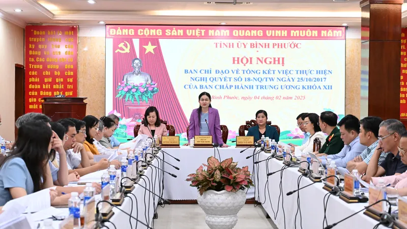 Bình Phước: Thêm 18 cán bộ lãnh đạo xin nghỉ hưu trước tuổi