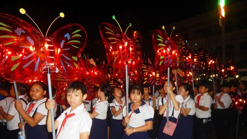 Dừng tổ chức một trong những Lễ hội Trung thu lớn nhất Việt Nam.