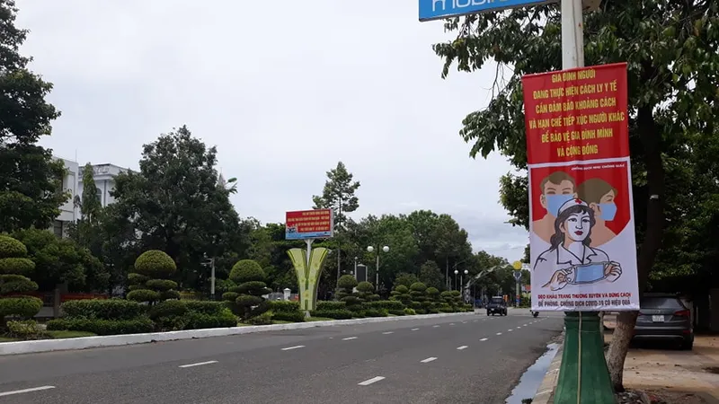 Sau khi áp dụng Chỉ thị 16 để phòng, chống dịch Covid-19, người dân TP Phan Rang - Tháp Chàm muốn ra đường trong trường hợp cấp thiết phải có giấy xác nhận của địa phương.