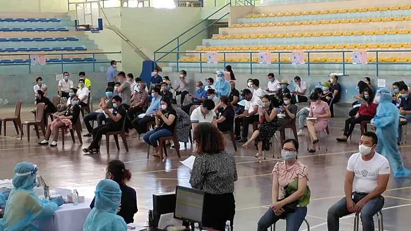 Bình Thuận đã tổ chức tiêm vaccine ngừa Covid-19 đạt 94% kế hoạch.