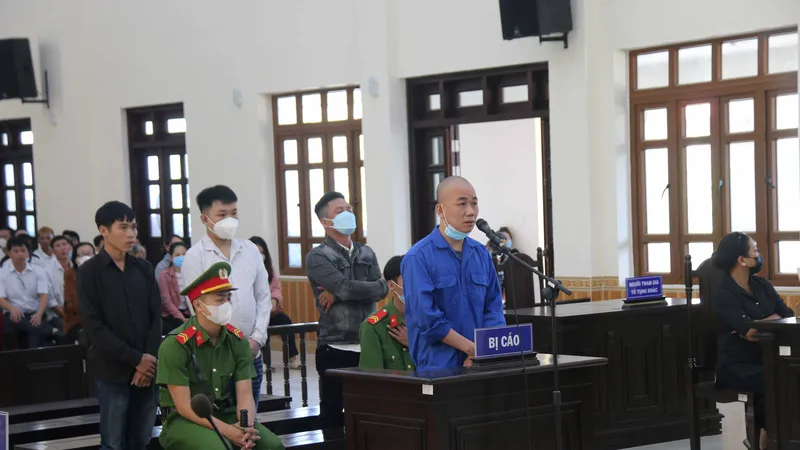 Bị cáo Phạm Văn Nam tại phiên tòa.