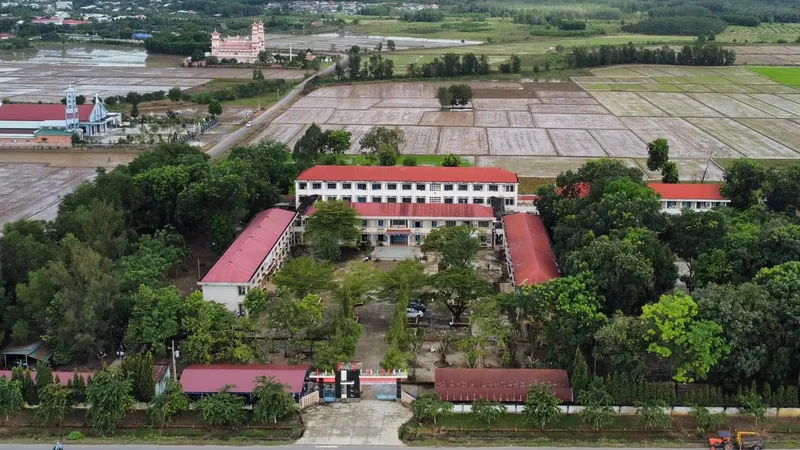Trường THPT Quang Trung (huyện Đức Linh, tỉnh Bình Thuận). Ảnh: CHS