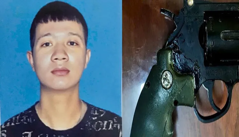 Nguyễn Vương Anh Hiếu cùng tang vật của vụ án. Ảnh: Công an Bình Thuận
