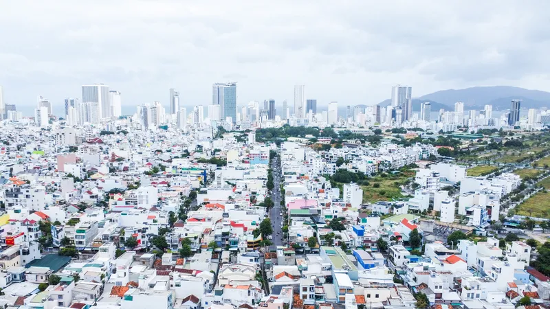 Một góc thành phố Nha Trang, tỉnh Khánh Hòa nhìn từ trên cao. Ảnh: Hiếu Giang