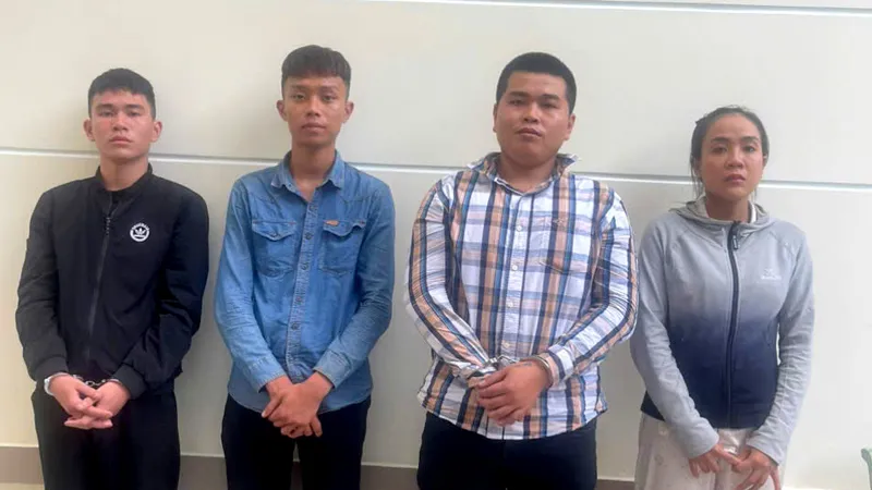 Các đối tượng tham gia bắt giữ người trái pháp luật để đòi nợ
