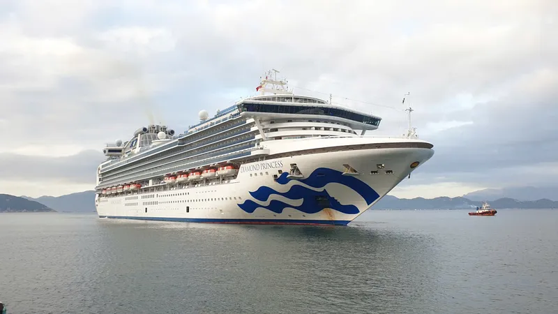 Khánh Hòa đón tàu biển quốc tế Diamond Princess với hơn 2.600 du khách