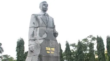 Tuổi trẻ Hà Tĩnh kỷ niệm ngày sinh Tổng Bí thư Trần Phú 