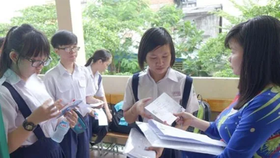 TPHCM công bố điểm thi tuyển sinh vào lớp 10 