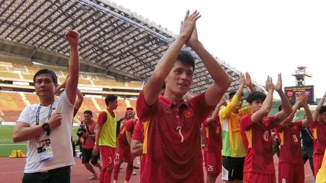 Truyền thông khen Việt Nam