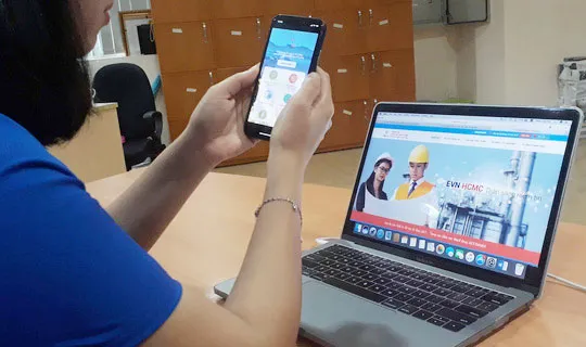 133.756 khách hàng sử dụng App EVNHCMC CSKH