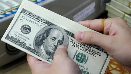 Báo cáo Thủ tướng vụ phạt 90 triệu đồng vì đổi 100USD