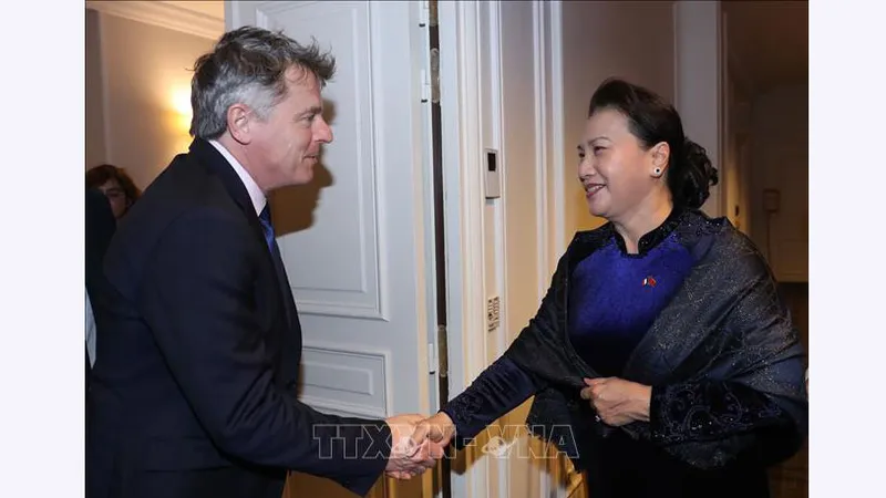 Chủ tịch Quốc hội Nguyễn Thị Kim Ngân tiếp Bí thư Toàn quốc Đảng Cộng sản Pháp, Fabien Roussel. Ảnh: Trọng Đức/TTXVN