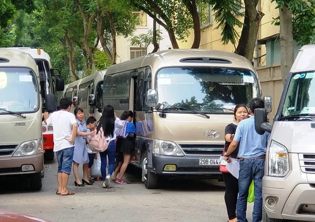 Bổ sung quy định đối với xe đưa đón học sinh