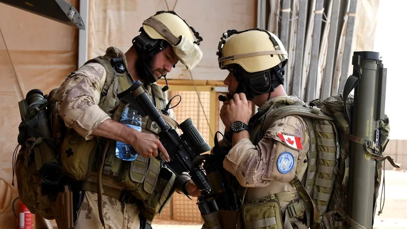 Quân đội Canada hoãn thực thi nhiệm vụ quốc tế