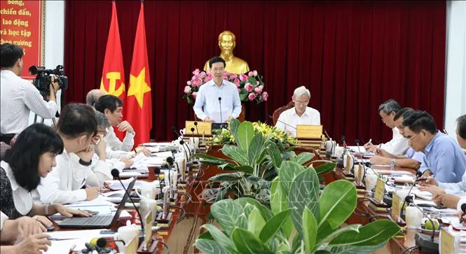 Thực hiện công tác nhân sự phải đúng quy định, quy trình