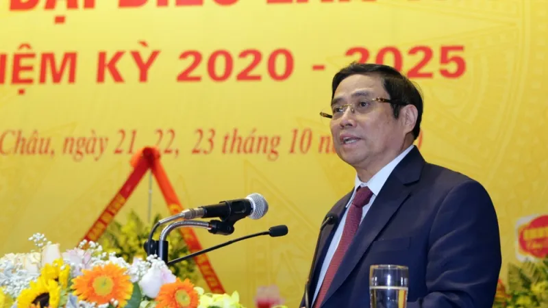 Đồng chí Phạm Minh Chính - Ủy viên Bộ Chính trị, Bí thư Trung ương Đảng, Trưởng Ban Tổ chức Trung ương phát biểu chỉ đạo tại Đại hội