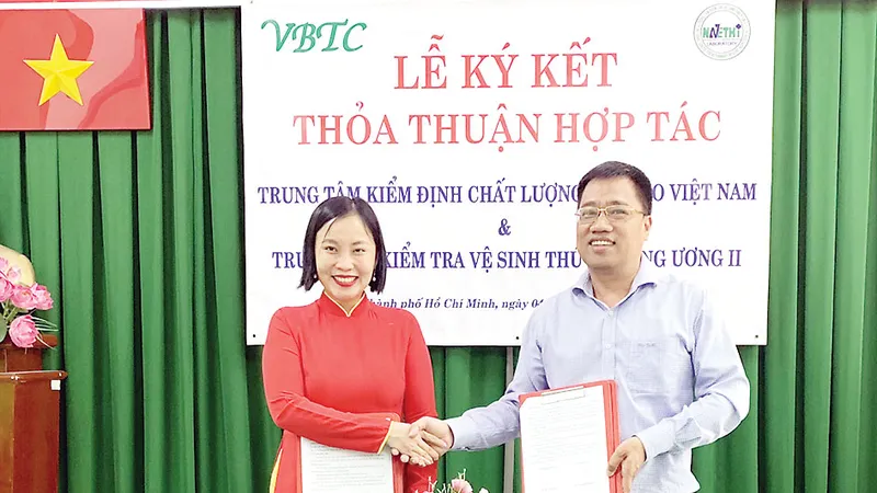 Chi hội Nhà Yến Việt Nam ký thỏa thuận hợp tác với Trung tâm Kiểm tra vệ sinh thú y Trung ương II