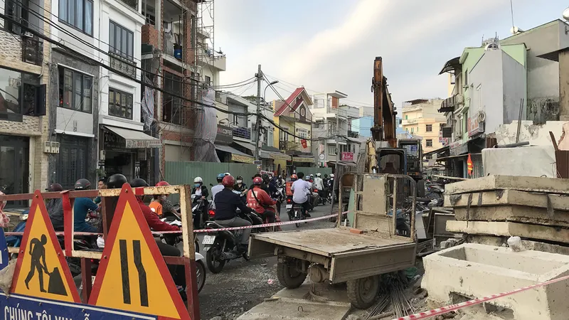 Dự án nâng cấp mặt đường thi công ì ạch