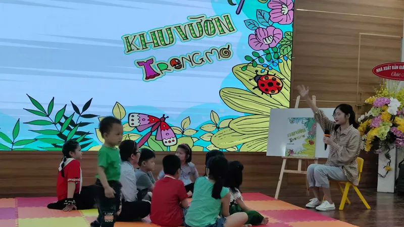 Sách “khổng lồ” của nhà văn Võ Diệu Thanh