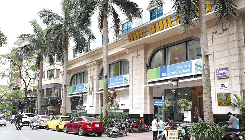 Standard Chartered cho vay ưu đãi mua ô tô thân thiện môi trường