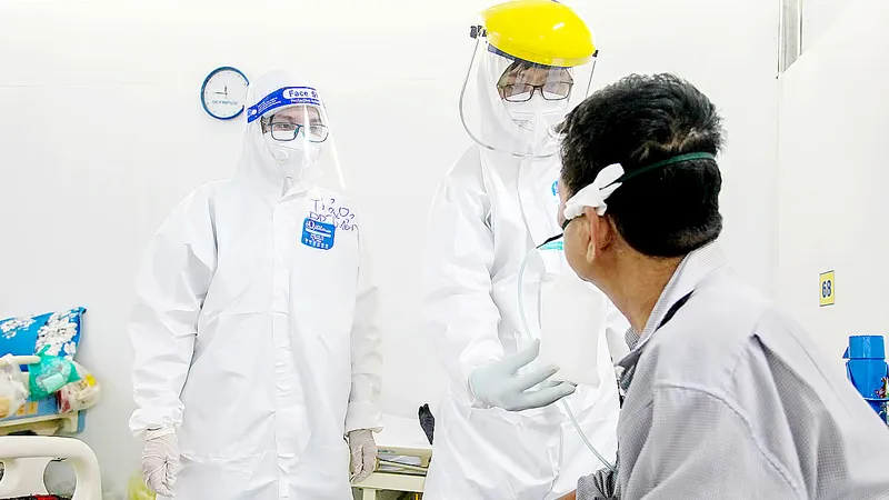 Đảm bảo chăm lo cho lực lượng y tế tuyến đầu