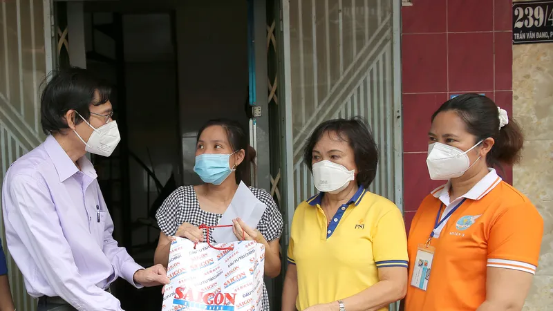 Chương trình “Đồng hành vượt cạn”: Tạo cầu nối sẻ chia