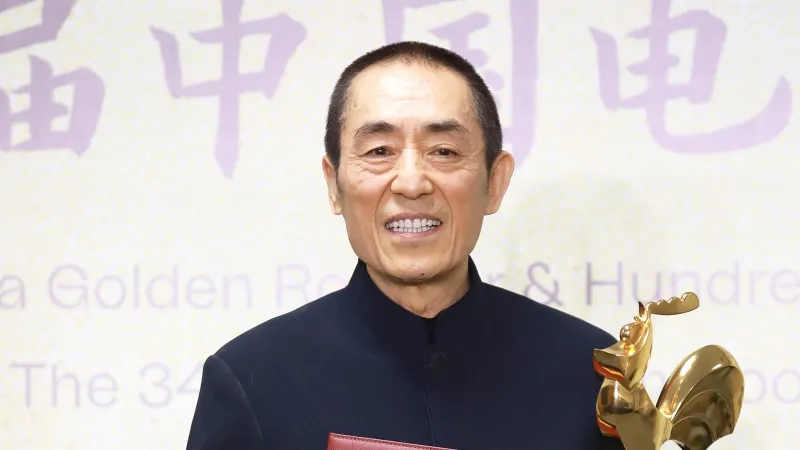 Trương Nghệ Mưu thắng lớn ở Kim Kê 2021