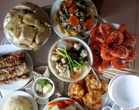 Nghỉ tết hay ăn tết?