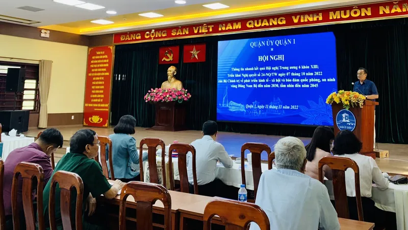 Xây dựng nhân cách văn hóa chính trị
