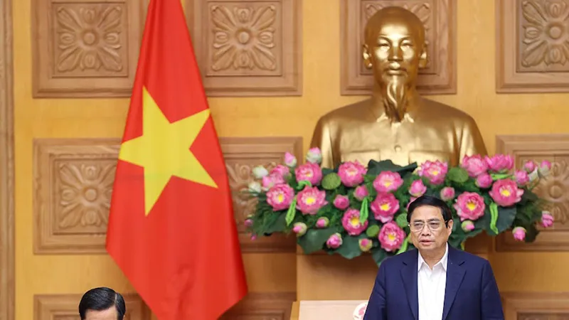 Ngày 27-2, Thủ tướng Phạm Minh Chính chủ trì cuộc họp trực tuyến của Thường trực Chính phủ với lãnh đạo TPHCM liên quan nội dung Đề án xây dựng Nghị quyết của Quốc hội thay thế Nghị quyết số 54/2017/QH14 về thí điểm cơ chế, chính sách đặc thù phát triển TPHCM