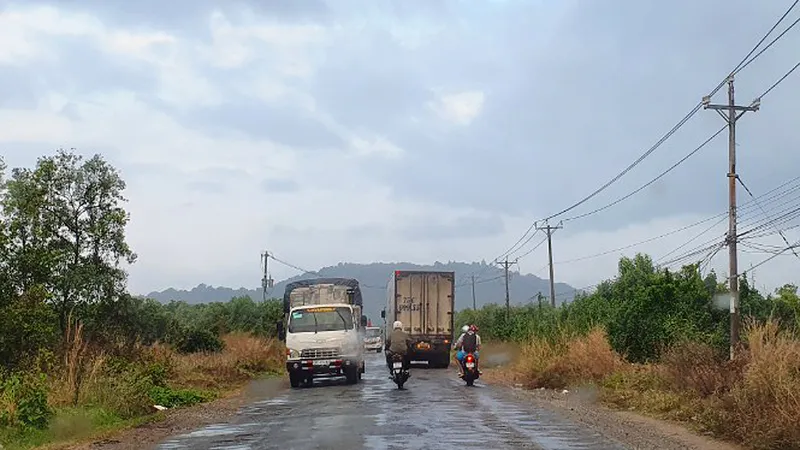 Nỗi ám ảnh xe ben, xe container chạy ẩu