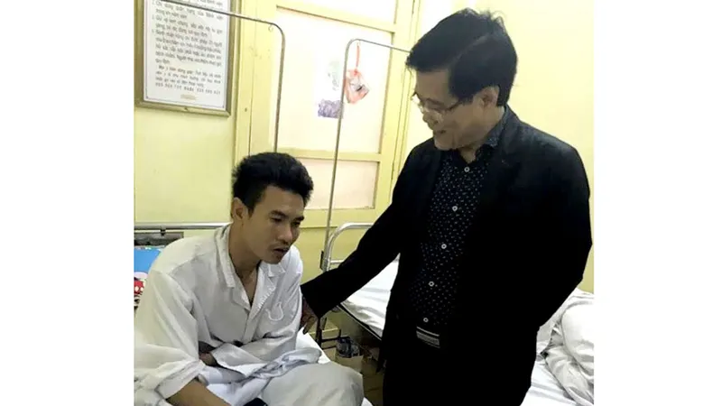 Đánh người nhà bệnh nhân, 2 bảo vệ Bệnh viện K bị đình chỉ công việc, xử theo pháp luật 