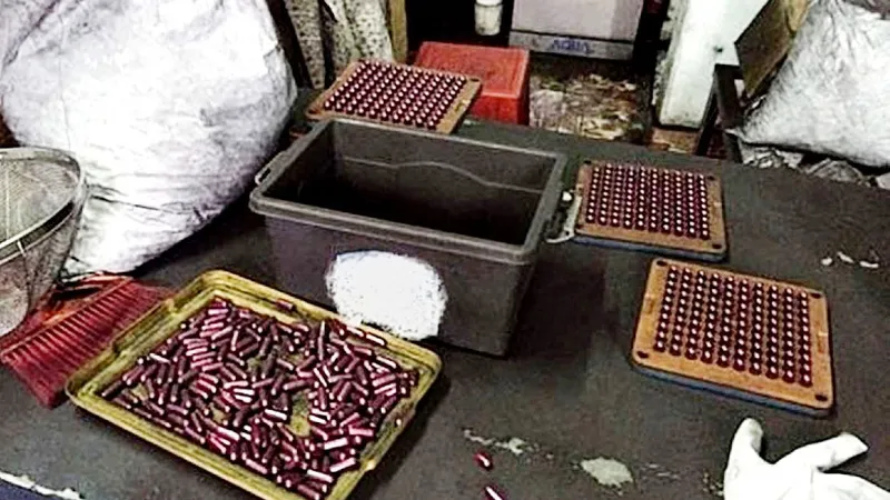 Dùng bột than chế thuốc ung thư: Có dấu hiệu lừa đảo?