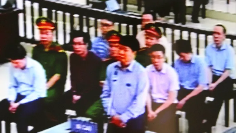 Xử phúc thẩm ông Đinh La Thăng và đồng phạm: Trịnh Xuân Thanh bất ngờ rút kháng cáo