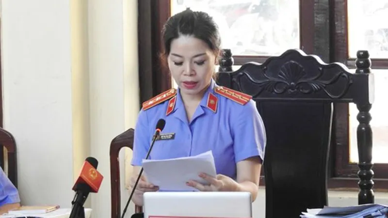 Bất ngờ với tình tiết mới, VKS đề nghị trả hồ sơ điều tra bổ sung vụ án chạy thận ở Hòa Bình