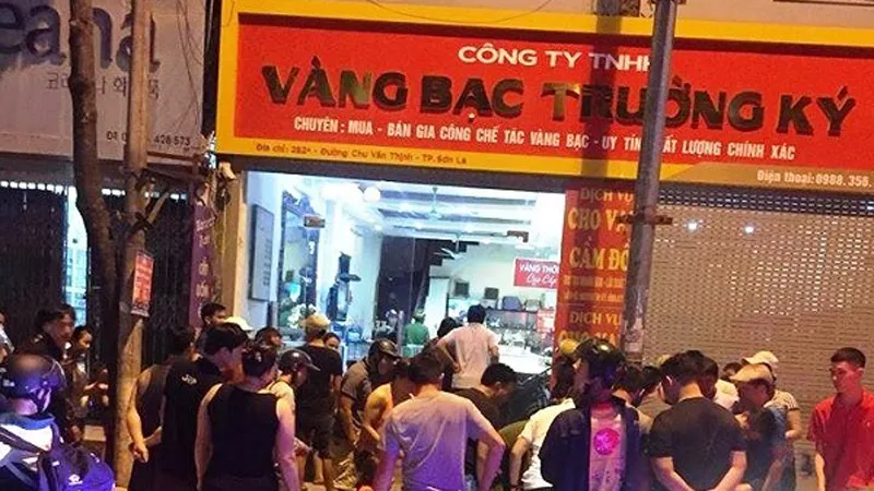 Bắt gọn 3 đối tượng cướp tiệm vàng ở Sơn La 
