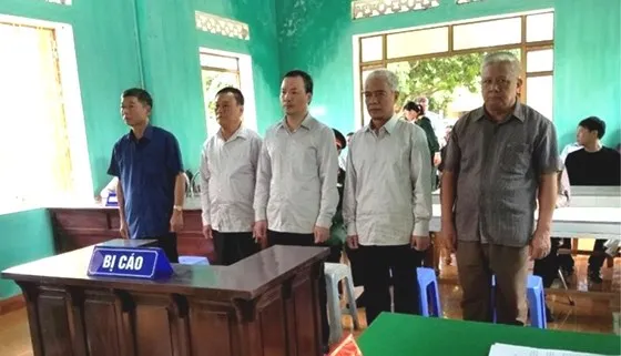 “Xẻ thịt” đất quốc phòng, nguyên Sư đoàn trưởng Sư đoàn 363 cùng đồng phạm lĩnh án tù