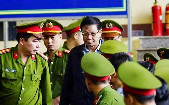 Xét xử “đại án” đánh bạc hàng ngàn tỷ: Đường dây đánh bạc được “bảo kê” như thế nào?