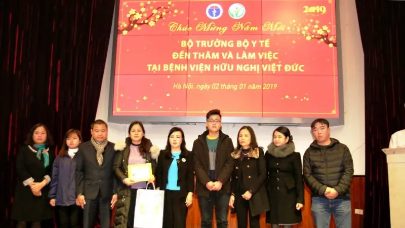 Người hiến 7 mô, tạng được truy tặng kỷ niệm chương “Vì sức khỏe nhân dân“