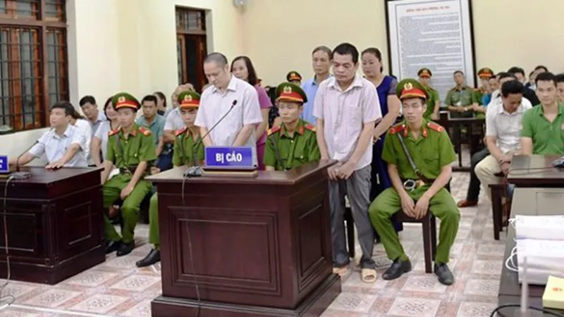 Tòa xử vụ án gian lận điểm thi ở Hà Giang- Nhiều nhân chứng “VIP” vắng mặt