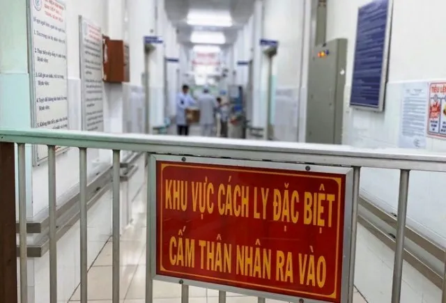 3 số điện thoại đường dây nóng về dịch viêm phổi cấp do virus Corona 