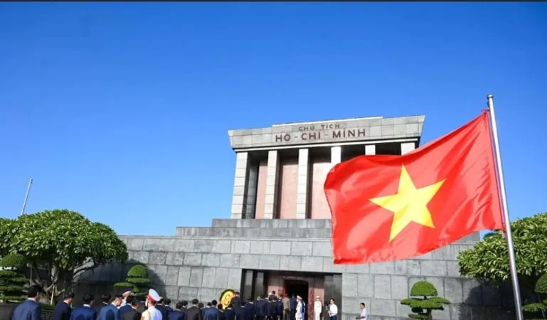 Phát huy truyền thống ngàn năm văn hiến, quyết tâm xây dựng, phát triển Thủ đô vững mạnh