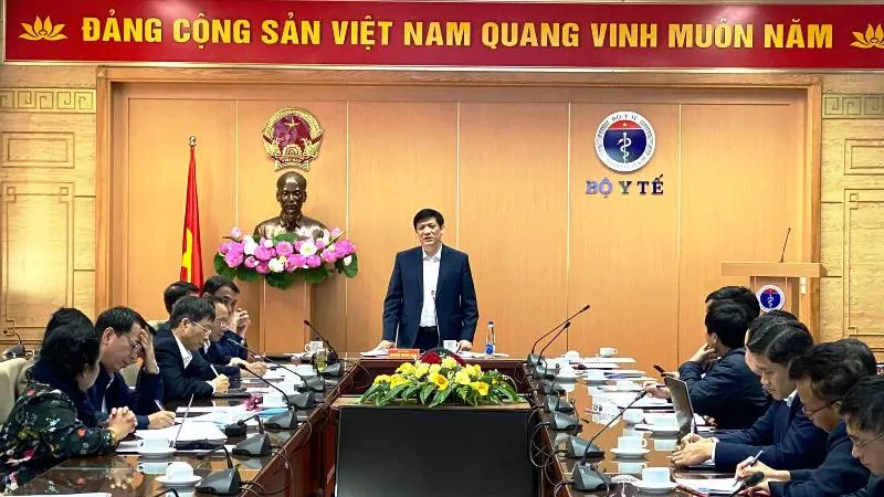 10-12: Tuyển tình nguyện viên tham gia vào giai đoạn 1 thử nghiệm vaccine Covid-19 