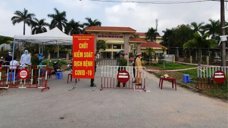 Hải Phòng phong tỏa, giãn cách xã hội nhiều nơi sau khi một điều dưỡng dương tính SARS-CoV-2 