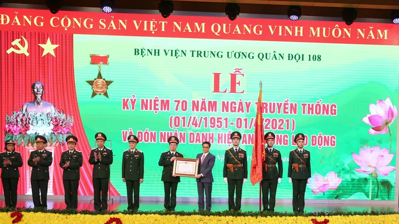 Xây dựng Bệnh viện Trung ương Quân đội 108 thành hình mẫu về điều trị, chăm sóc người bệnh trong và ngoài quân đội