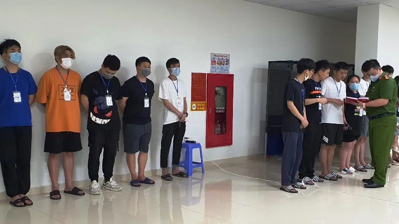 Hàng chục người Trung Quốc nhập cảnh trái phép thuê chung cư ở Hà Nội