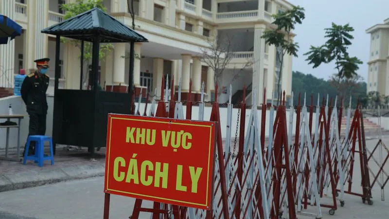 Hà Nội phát hiện 27 ca dương tính SARS-CoV-2 đang cách ly tại Trường Quân sự Sơn Tây