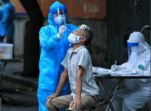 Sàng lọc ho sốt, Hà Nội phát hiện thêm 16 ca dương tính ở cộng đồng